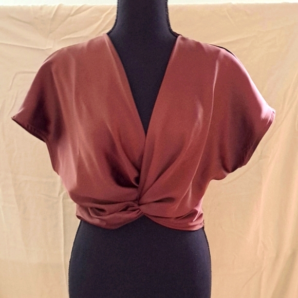 House of Harlow Satin Wrap top with side zip, chocolate brown, Size: M - Picture 1 of 6